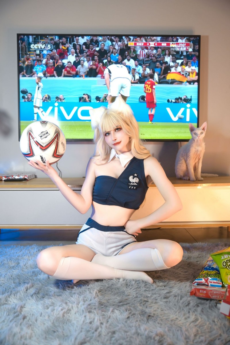 足球少女鹿八岁白色长筒袜兽耳服饰清凉装扮福利-绅士社