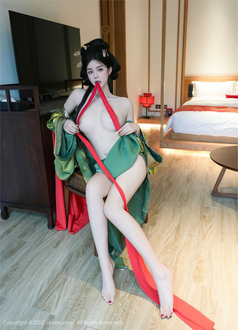 Xiuren秀人网 2025.04.09 NO.10126 雪糕CiCi-绅士社